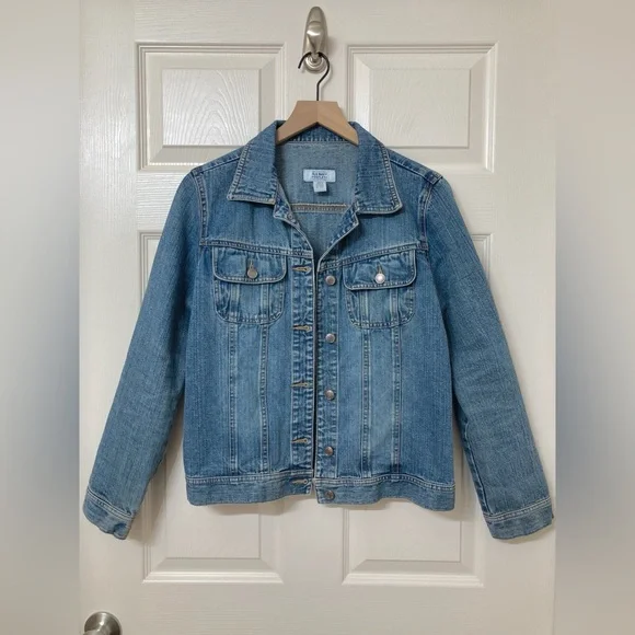 Old Navy Women’s Medium Wash Denim Jean Jacket Size Medium Trucker Classic Boho - Picture 8 of 8